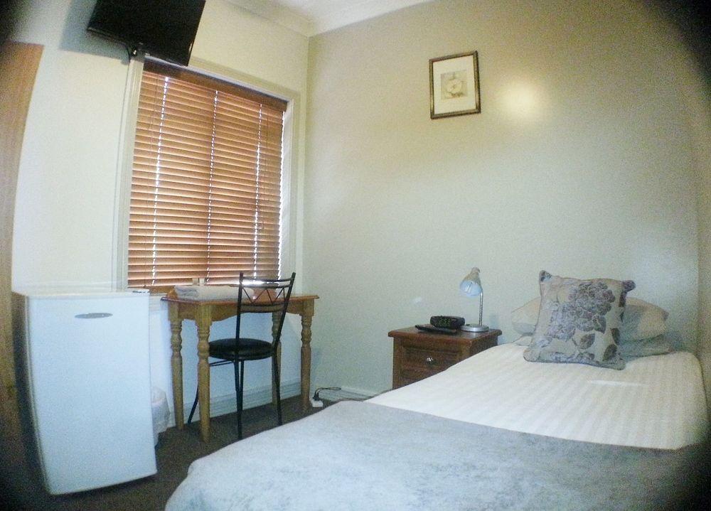 Hotel Ashfield Manor Sydney Extérieur photo