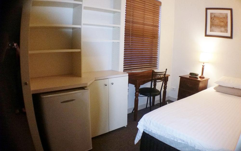 Hotel Ashfield Manor Sydney Extérieur photo