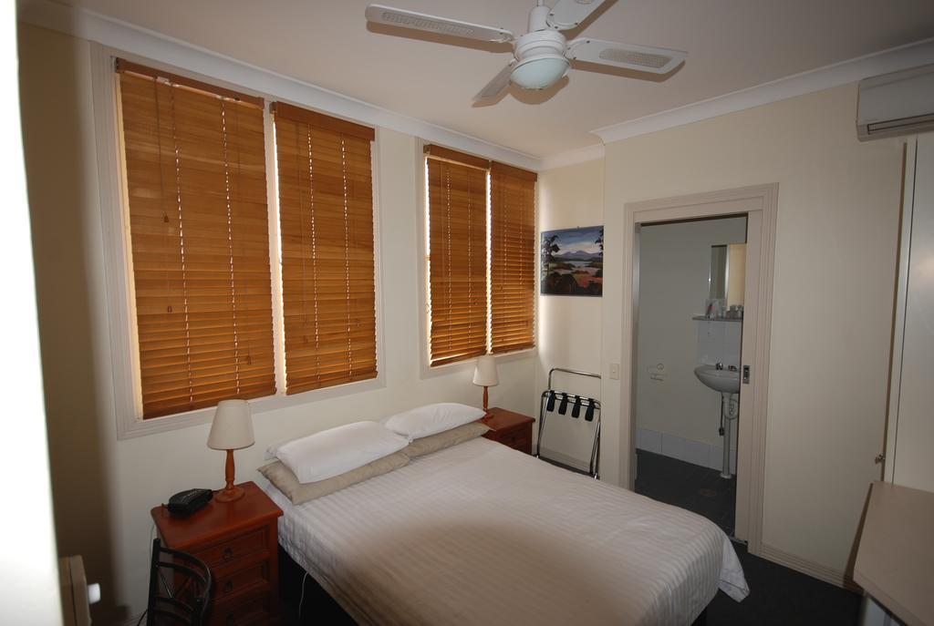 Hotel Ashfield Manor Sydney Chambre photo