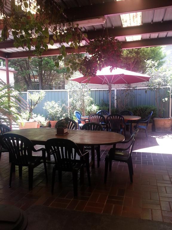 Hotel Ashfield Manor Sydney Extérieur photo
