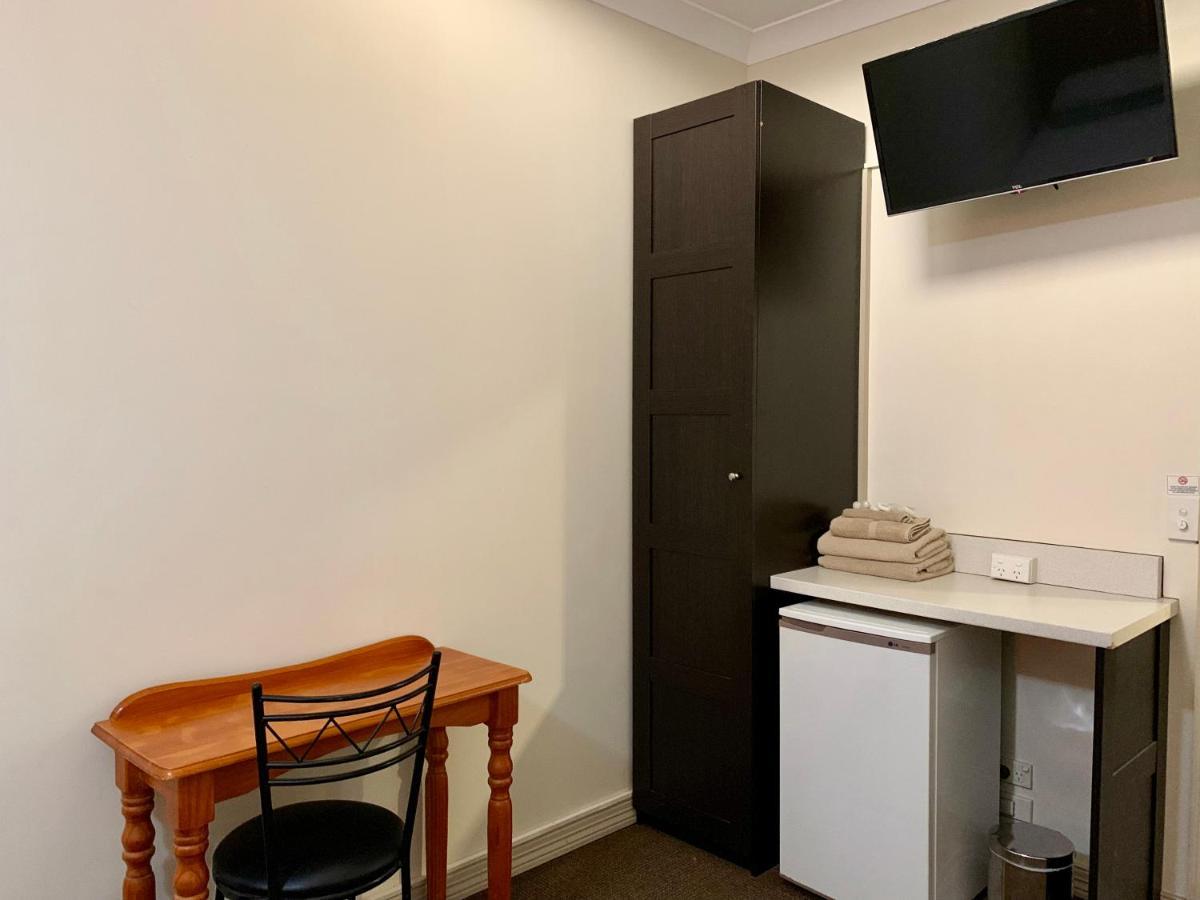 Hotel Ashfield Manor Sydney Extérieur photo