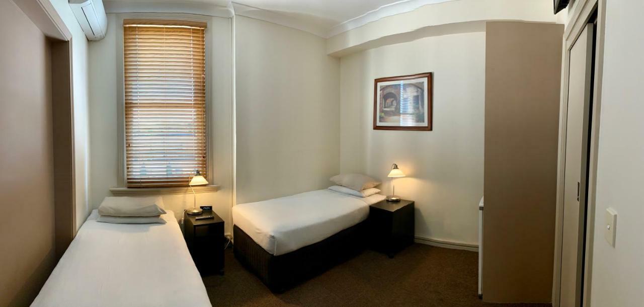 Hotel Ashfield Manor Sydney Extérieur photo