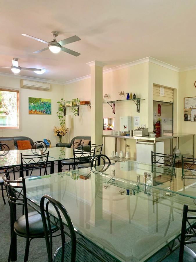 Hotel Ashfield Manor Sydney Extérieur photo